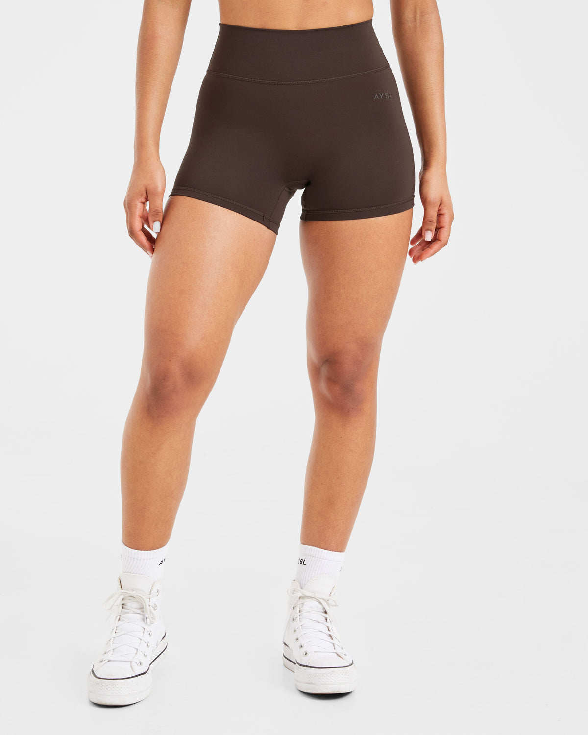 Staple Shorts - Coffee Brun