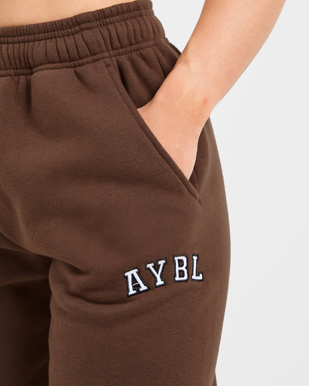Varsity 2.0 Oversized Straight Leg Joggers - Marron