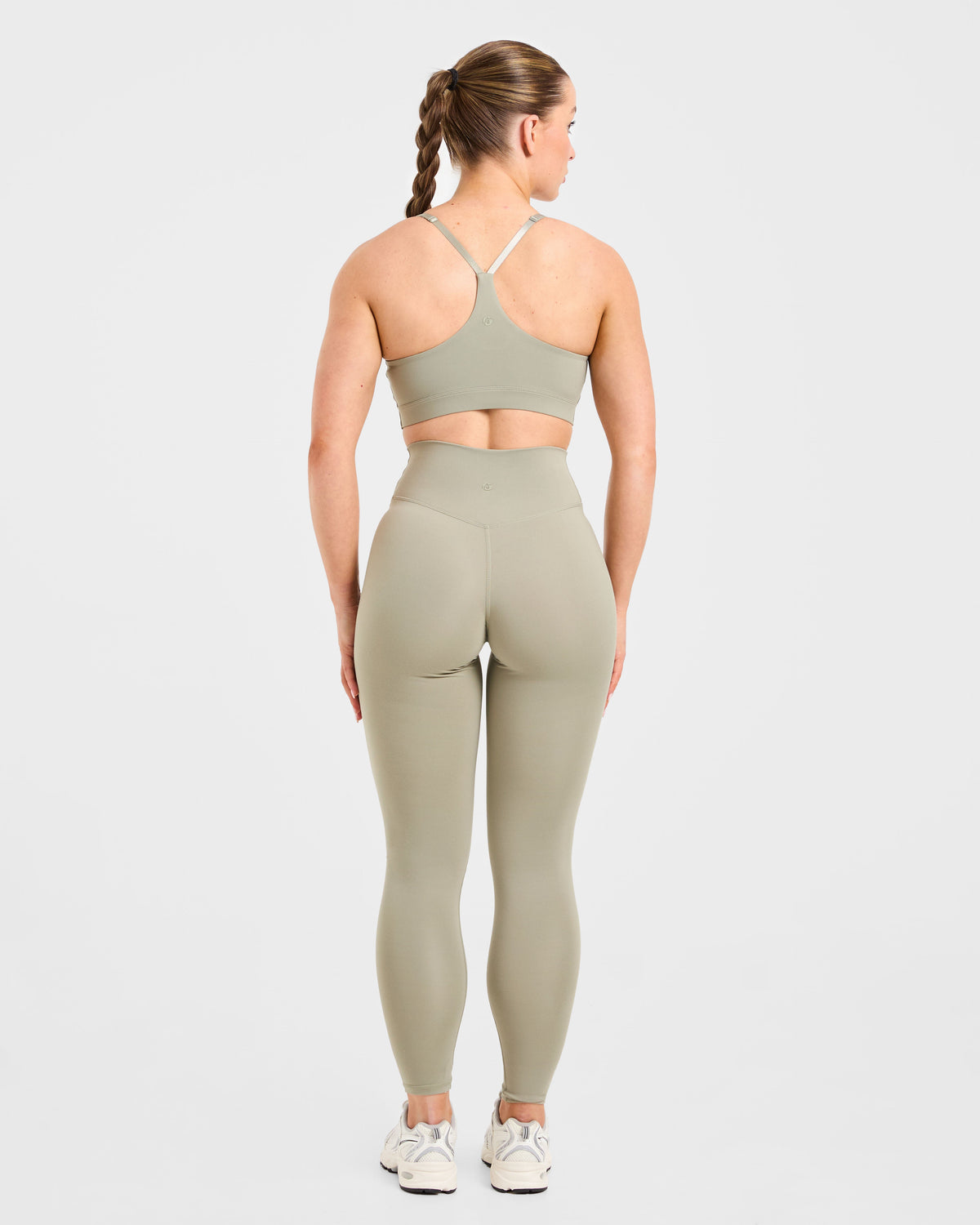 Staple Sports Bra - Washed Olive