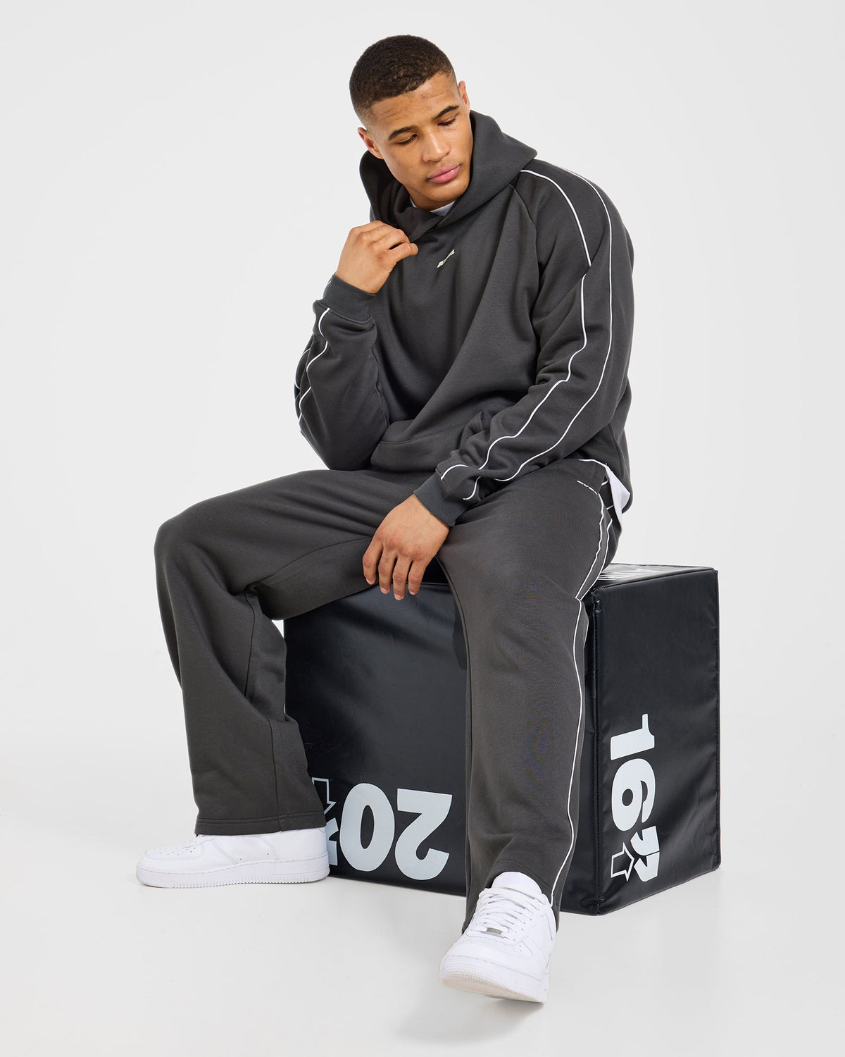 Restore Oversized Straight Leg Joggers - Charcoal