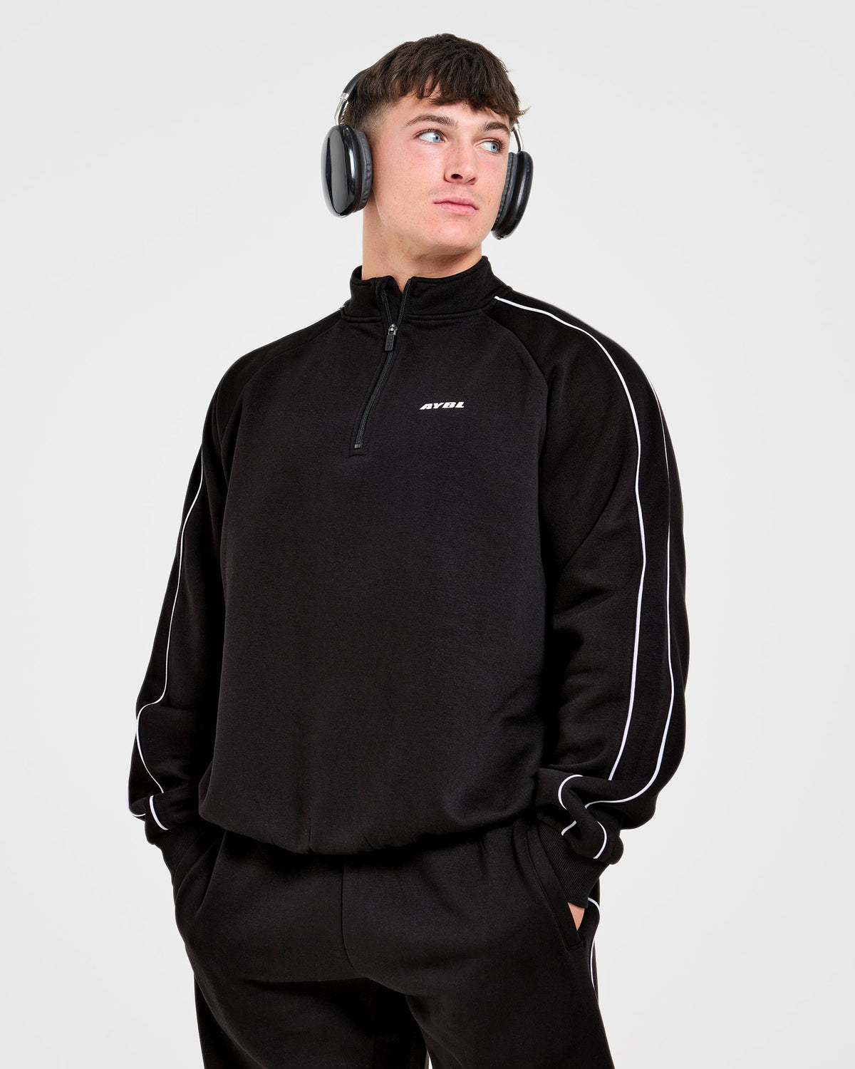 Restore Oversized 1/4 Zip Pullover - Black