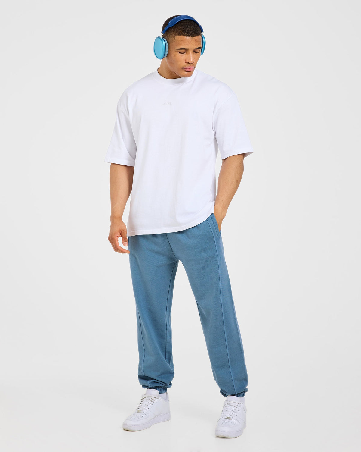 Lift Club Distressed Joggers - Washed Indigo