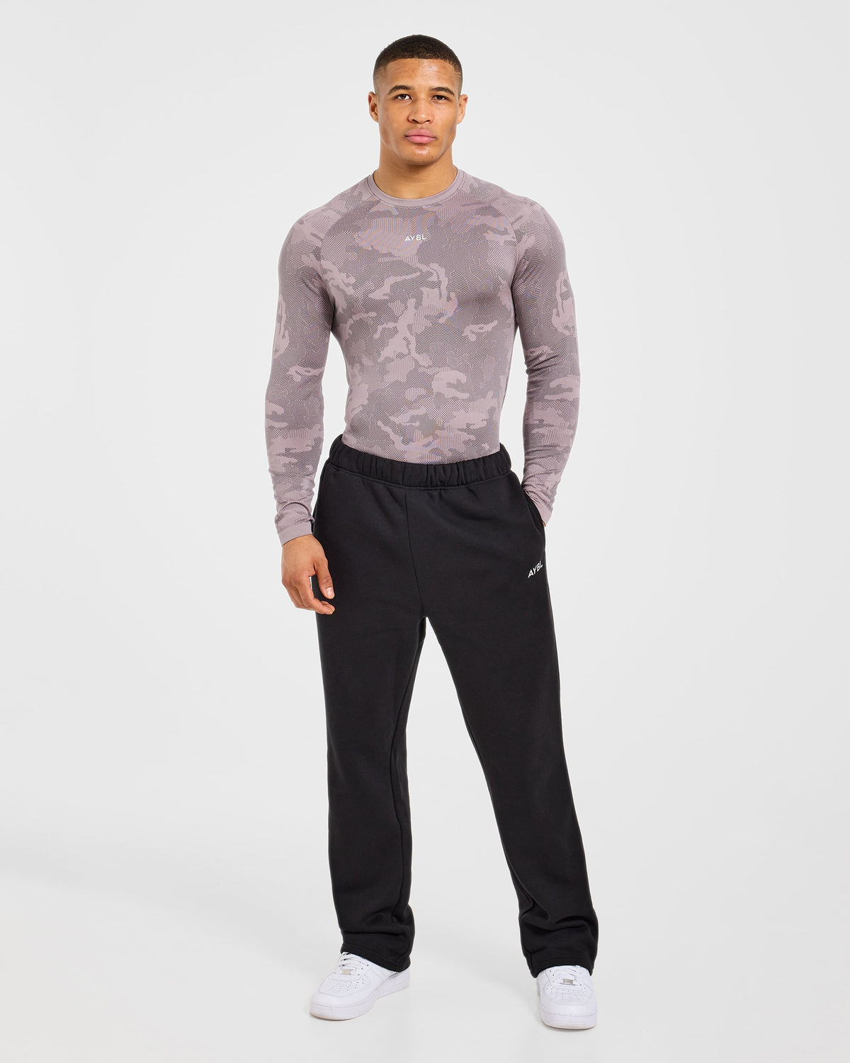 Camo Seamless Long Sleeve T Shirt - Woodland Taupe