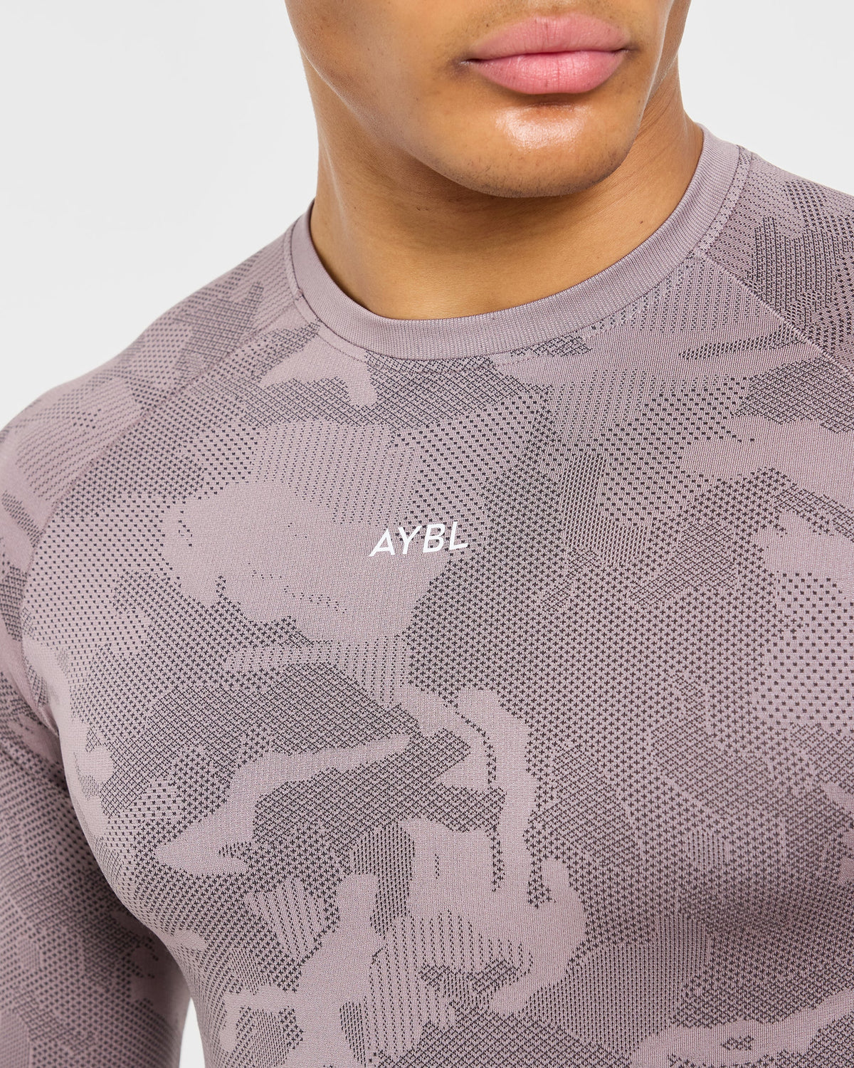 Camo Seamless Long Sleeve T Shirt - Woodland Taupe