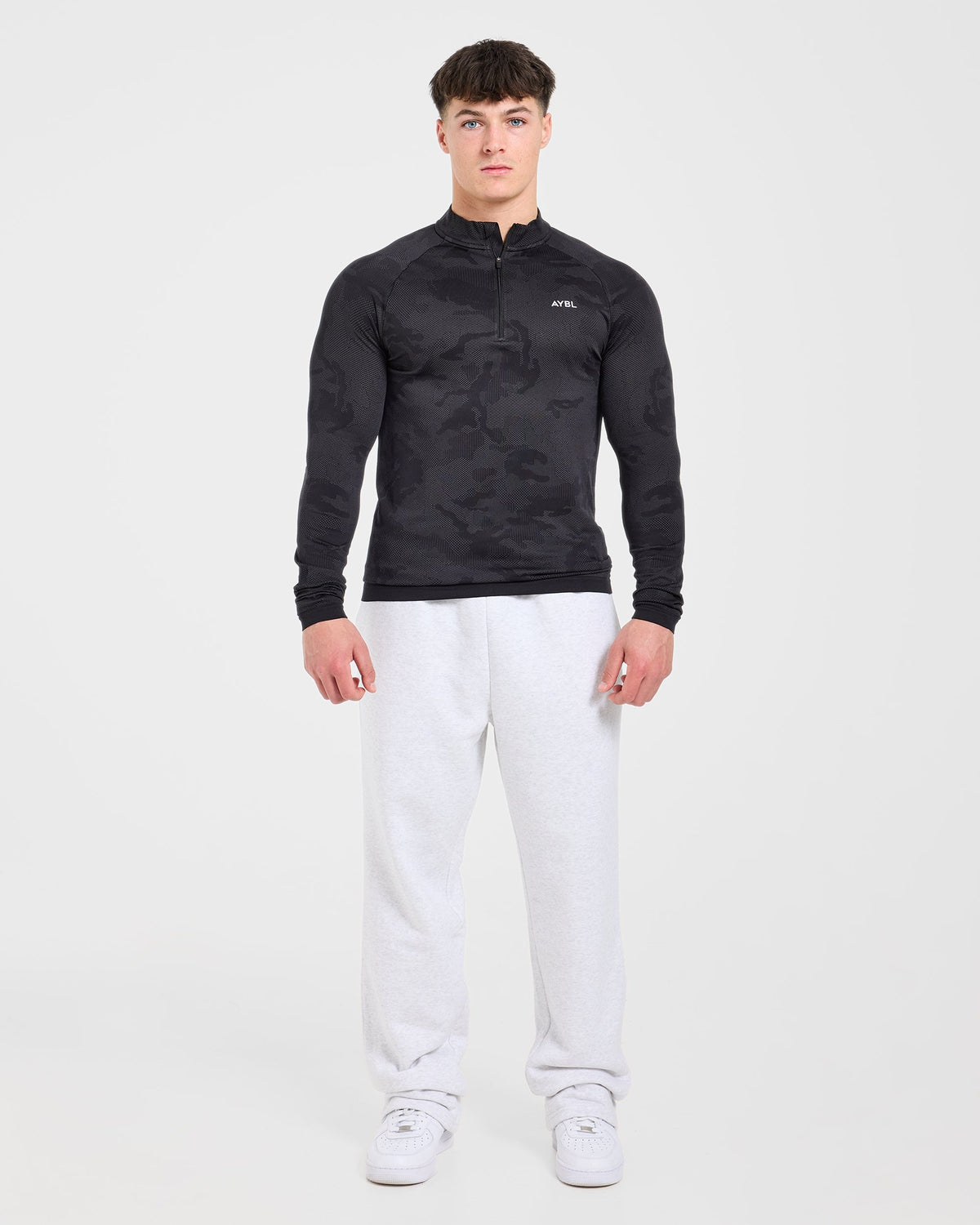 Camo Seamless 1/4 Zip Pullover - Noir
