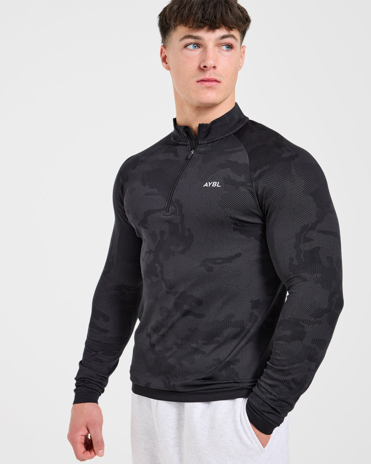 Camo Seamless 1/4 Zip Pullover - Noir