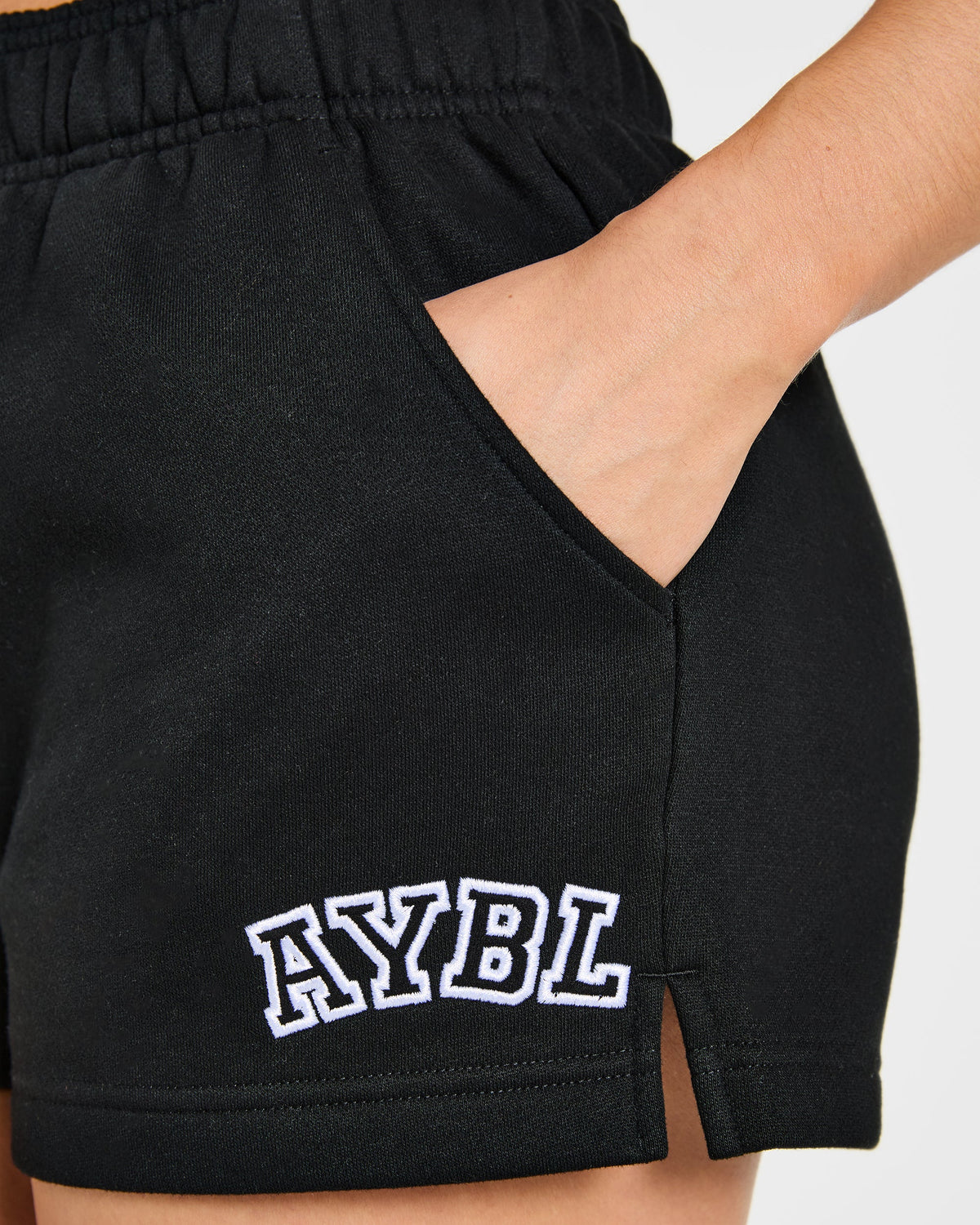 Varsity 2.0 Oversized Shorts - Noir