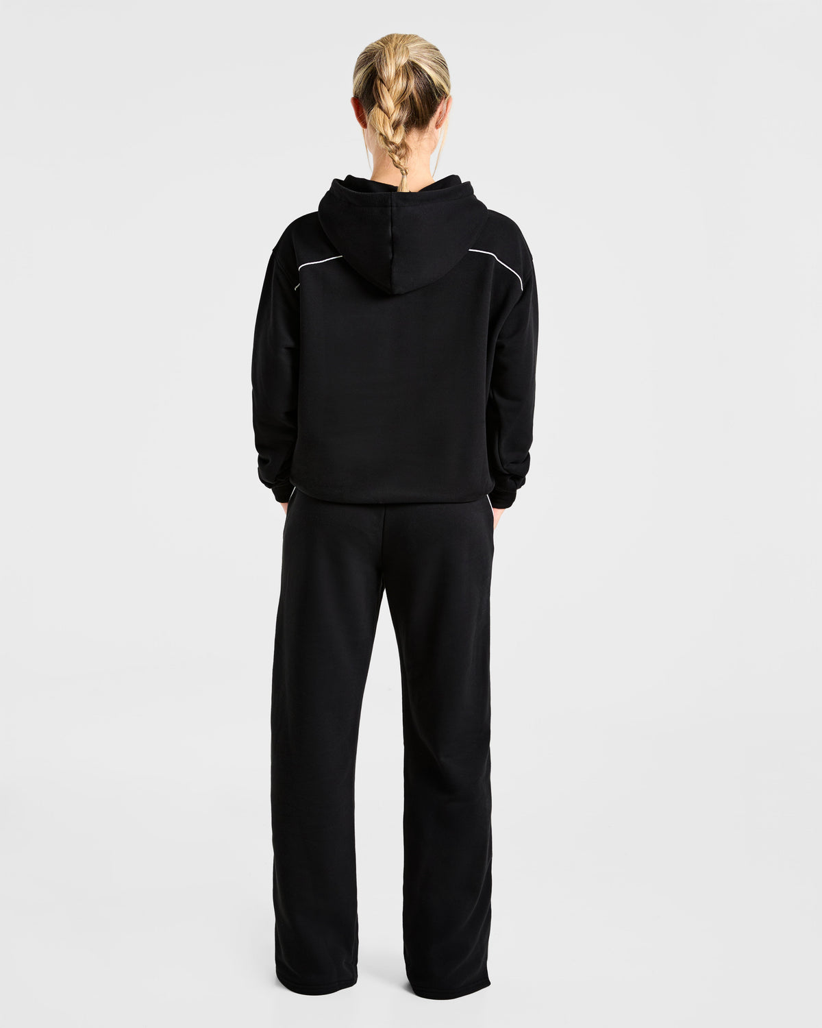 Form Straight Leg Joggers - Noir