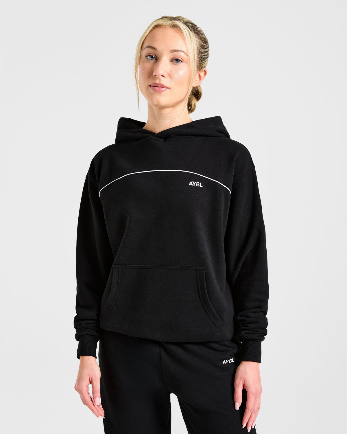 Form Hoodie - Noir