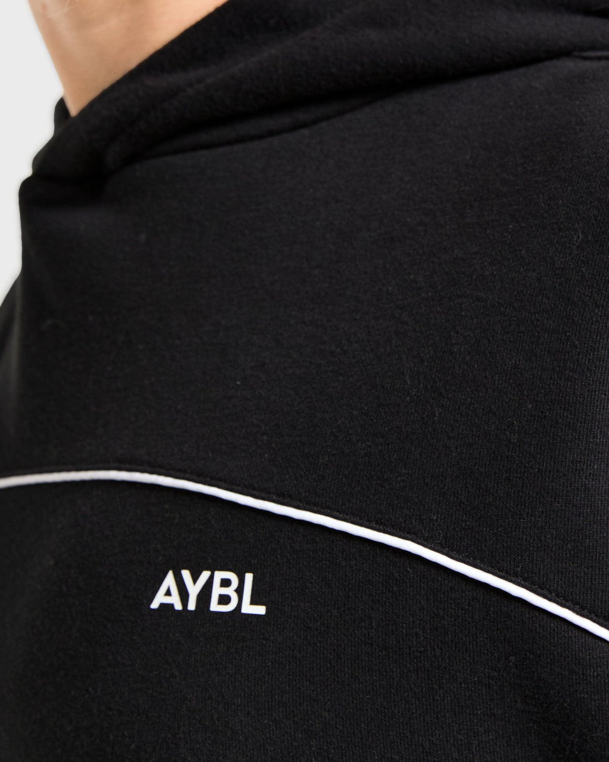 Form Hoodie - Noir