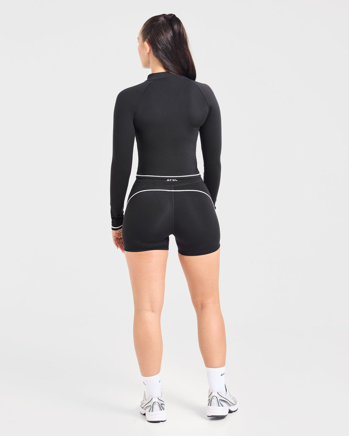 Form Zip Up Jacket - Noir