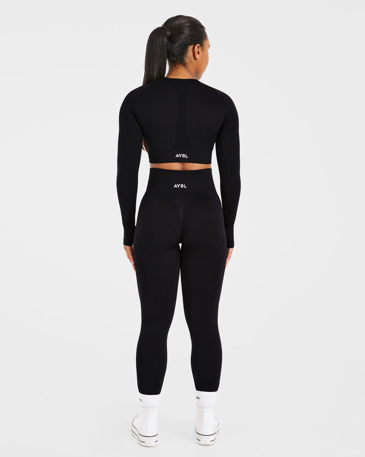 Empower Seamless Long Sleeve Crop Top - Noir