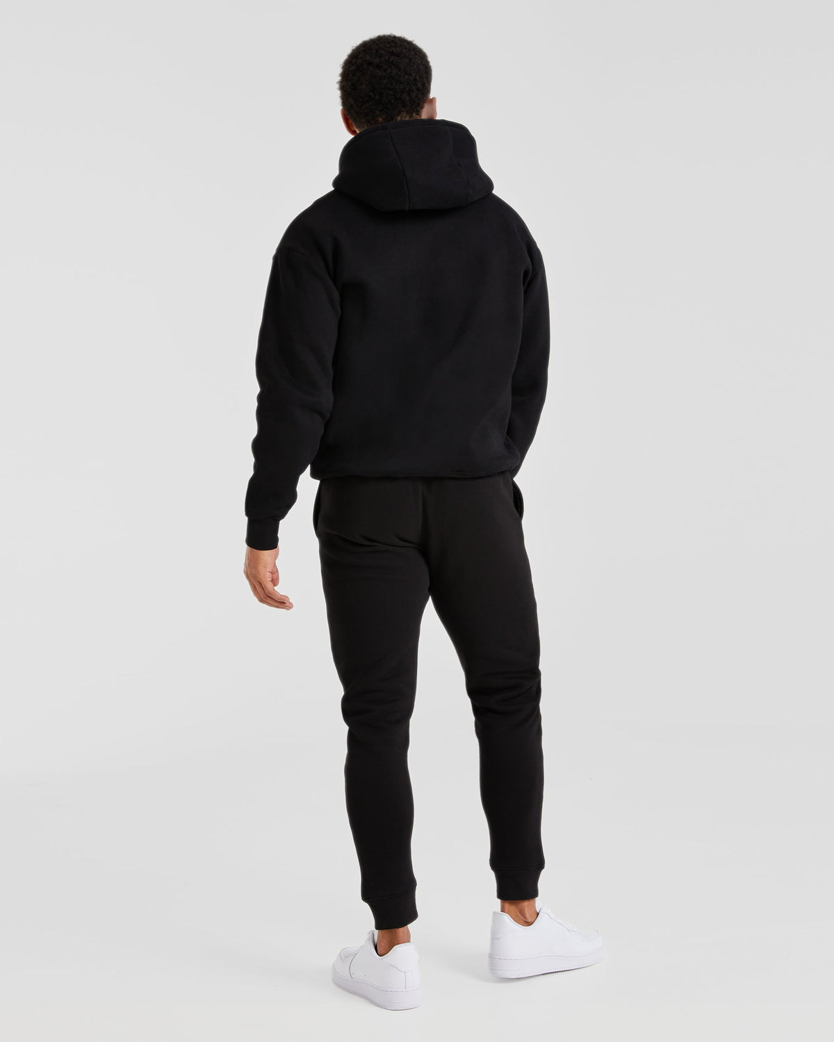 Essential Hoodie - Noir