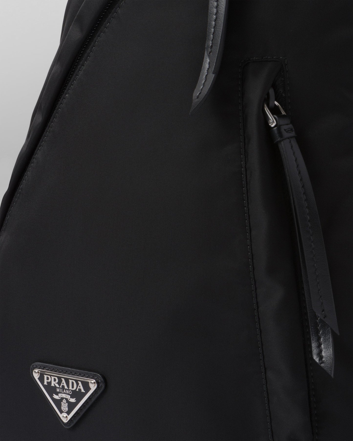 Sac à dos en Re-Nylon et cuir - #1